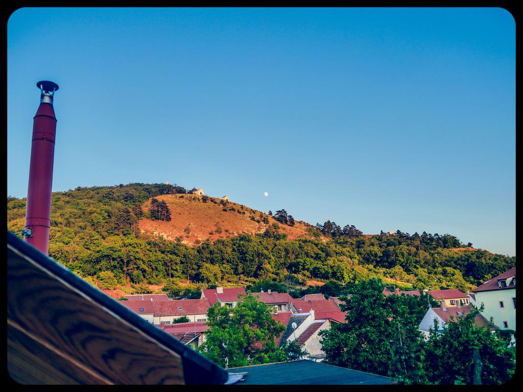 Apartman A Ubytovani U Machu Mikulov Kamer foto